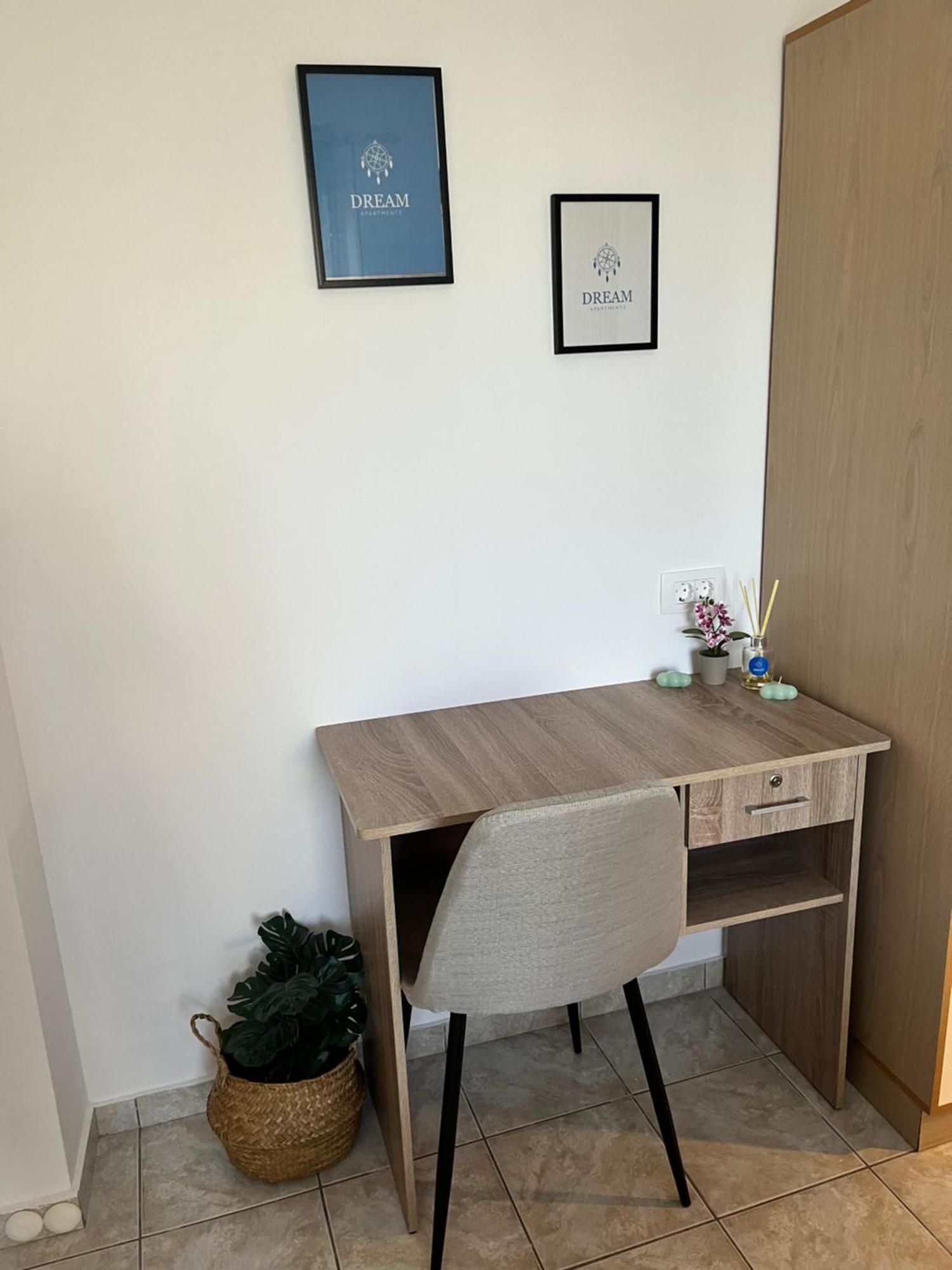 פליאוחורה Dream Apartments מראה חיצוני תמונה
